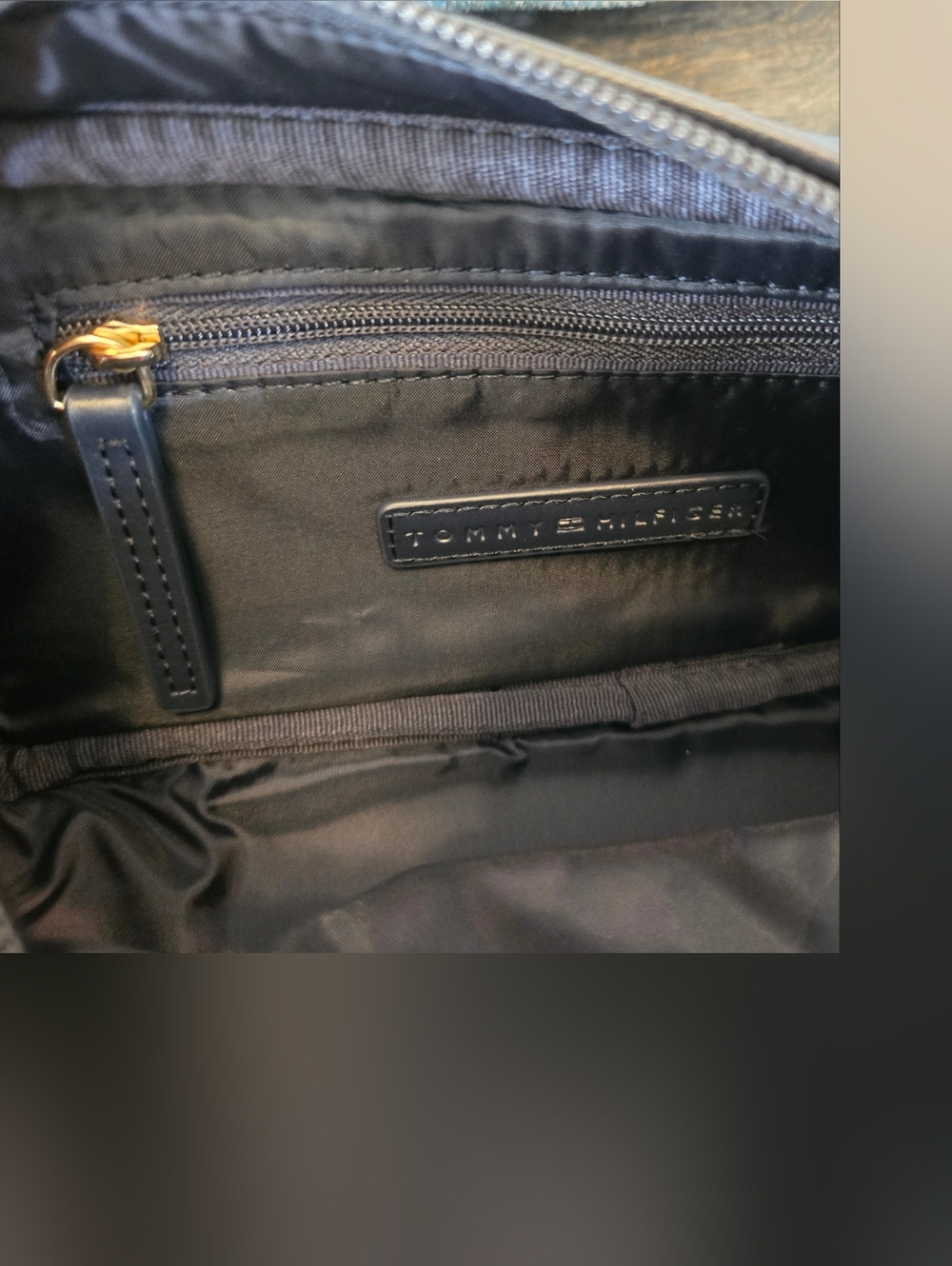Tommy Hilfiger Navy Leather Belt Bag with Gold TH Logo - Picture 7 of 12